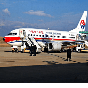 阿拉善左旗巴彦浩特机场快递航空快运业稳步发展的原因是什么？